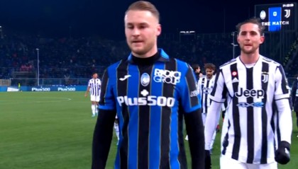  国际米兰绝杀尤文，登顶意甲积分榜  