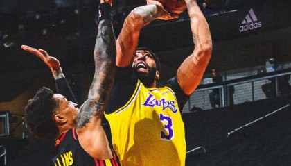  特雷杨关键球失误，老鹰憾负热火错失反超良机  